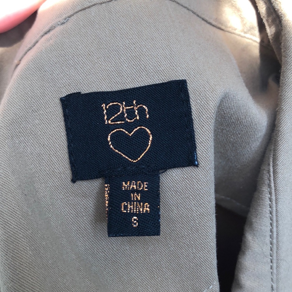 Camel Front Button Jacket - Picture 4 of 4